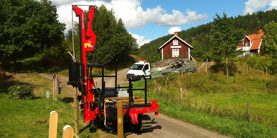 Pælehammer monteret på larvefødder